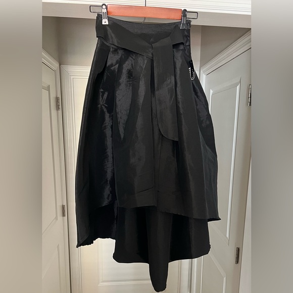 High Low Black Skirt Size:S - Picture 3 of 12
